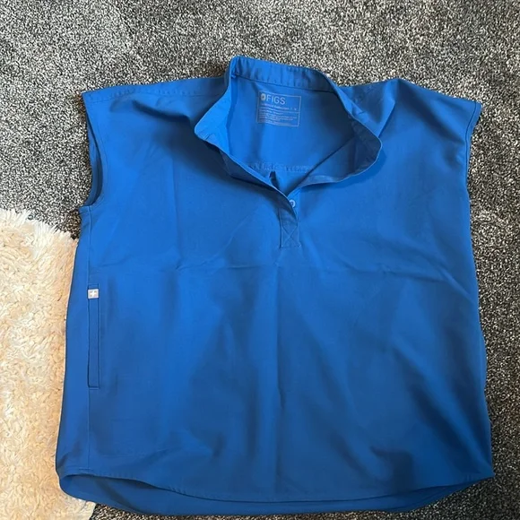 Women’s Rafaela Figs scrub tops small set of 4 - Picture 7 of 8